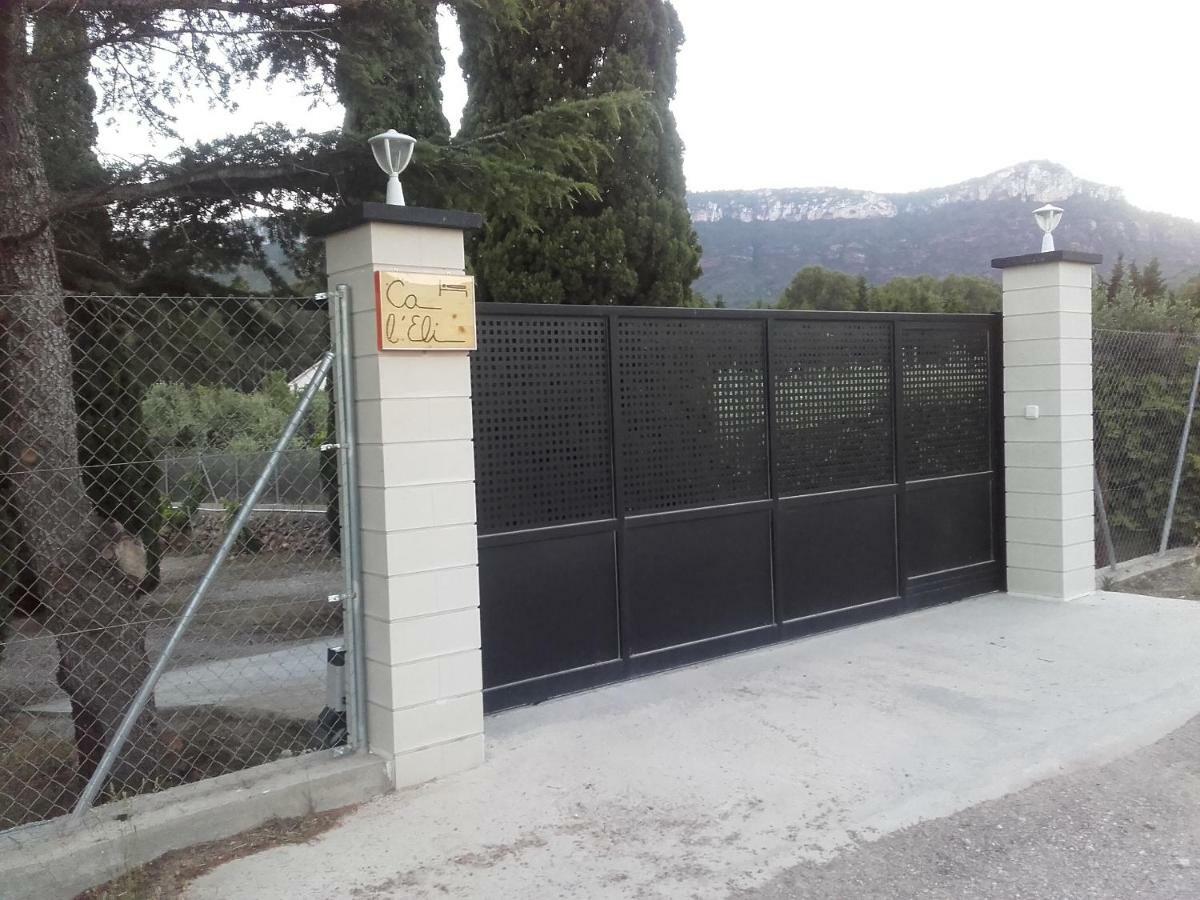 Hostal Ca L'Eli Different Experience Hutt 12157 Mont-Roig del Camp Exterior foto